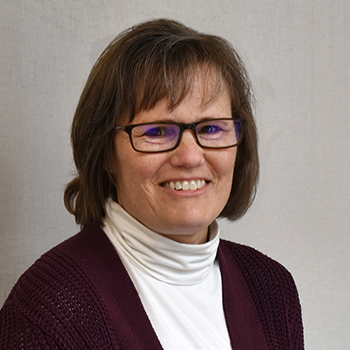 Photo of Sue Loomis, Senior Accountant with Enterprise Minnesota